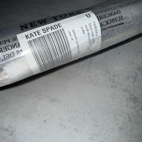 Kate Spade New York Spencer Dots Small Slim Bifold Wallet Black NWT $110 Retail - Picture 9 of 10